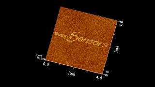 シリコン基板を陽極酸化した　BudgetSensors ElectriTap300-G使用
JEOL JSPM-5200 AFM システムで測定